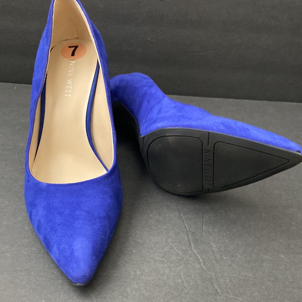 New Nine West Royal Electric Blue Pumps- Size 7